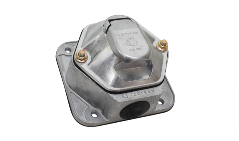 670-72155- Tectran 7-Way Socket on Mounting Box w/15 Amp Bbeakers - Nick's Truck Parts