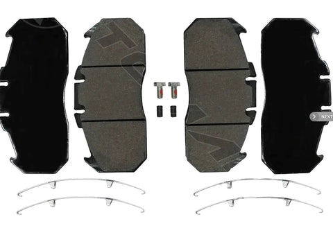 Automann 141.D1310FS air disc brake pads, standard size with FMSI 8425 D1310, showing the brake pad with metal backing and friction surface.