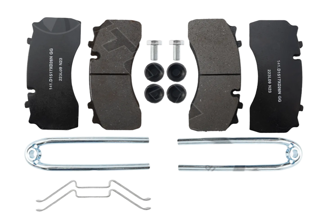 Automann air disc brake pad set 26K, automotive brake pads with metal friction material, for heavy-duty braking systems.