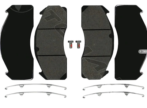 Automann 141.D1560FS Air Disc Brake Pads, standard FMSI 8771 D1560, showing metal backing and friction surface.