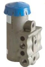 Automann D2A Type Governor 170.800361, industrial control component with detailed mechanical parts visible.