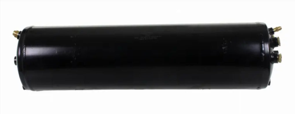 Automann 172.5370 air tank, heavy-duty compressor tank for industrial or automotive use, showing metallic cylindrical design.