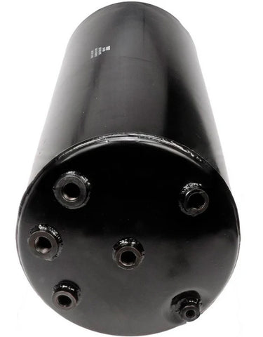 Automann 172.5578 air tank for heavy-duty vehicles, featuring durable construction and connection fittings for reliable air supply.