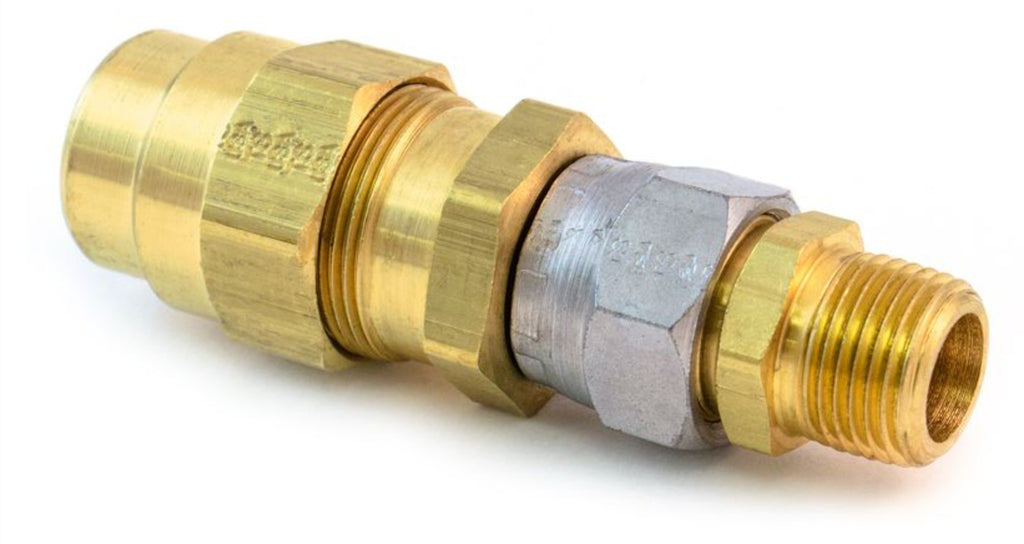 Automann swivel hose coupling 1/2 inch x 3/8 NPT hose fitting with metal construction and threaded ends for secure connections.