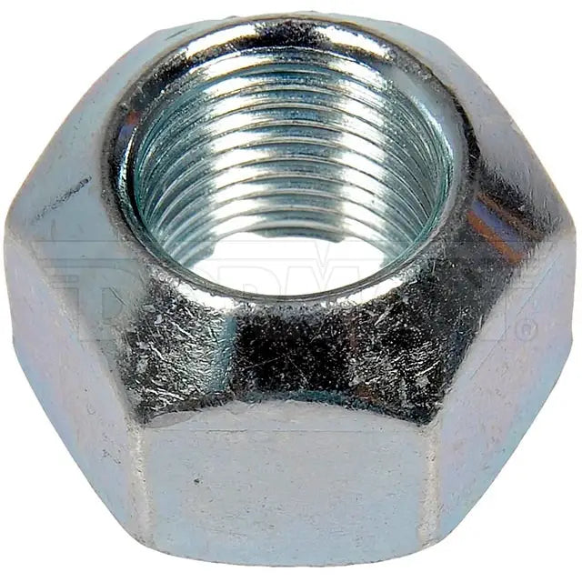 Automann E-4979R disc wheel nut for wheel end applications, shown in a close-up image with detailed threading and metallic finish.