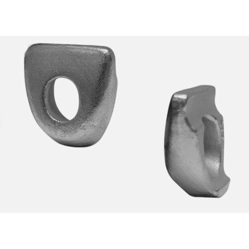 Automann E-5891 Wheel Clamp for wheel end security, showing the sturdy metal clamp with secure locking mechanism.
