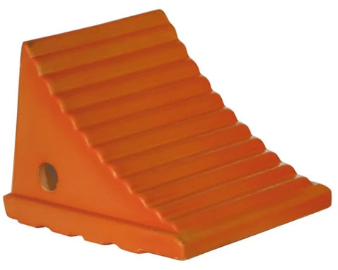 562.6013ub-WHEEL CHOCK CONTOUR