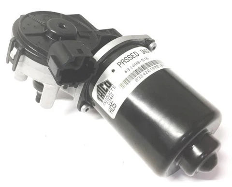 Automann Wiper Motor for Freightliner trucks, model 577.46928, showing the electrical components and mounting bracket.
