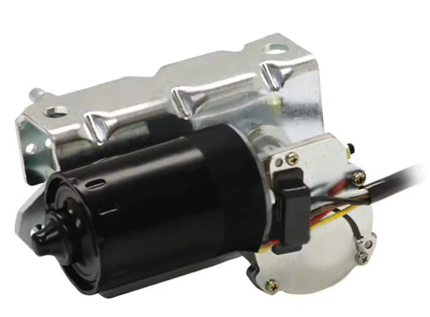 Automann wiper motor model 577.55996 for IHC vehicles, showing the compact electric wiper motor unit on a neutral background.