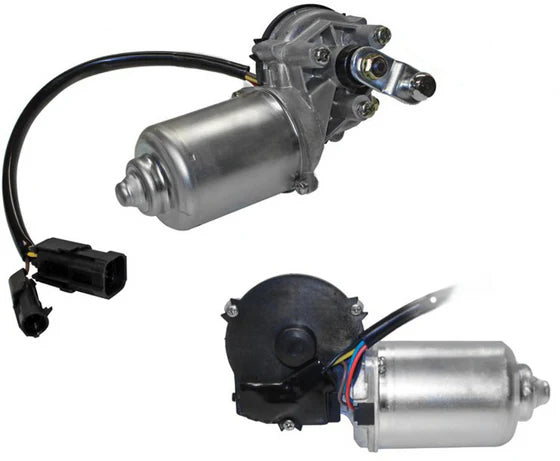 Automann 577.62990 wiper motor for Mack trucks, showing a durable electrical component with mounting brackets and wiring.