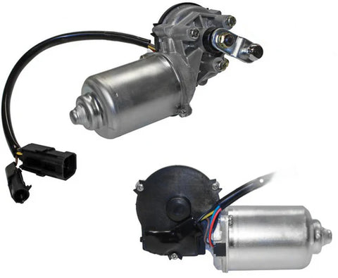 Automann 577.62990 wiper motor for Mack trucks, showing a durable electrical component with mounting brackets and wiring.