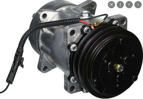 Automann 830.31066 air conditioning compressor 7H15 type, showing the compact automotive air compressor in a neutral setting.