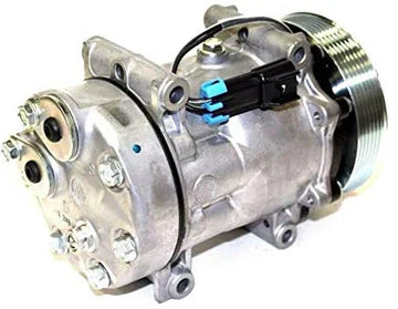 Automann 830.31067 air conditioning compressor 7H15 type, showing metallic body and pulley system for automotive cooling.