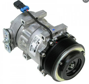 Automann 830.31070 air conditioning compressor 7H15 type, showing detailed view of the automotive air compressor component