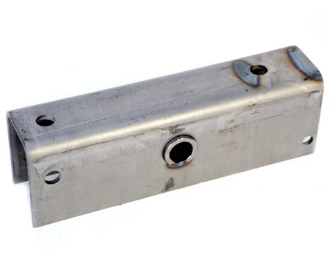 Automann M13089 equalizer device with control knobs and display for audio signal adjustment on a vehicle or audio system.