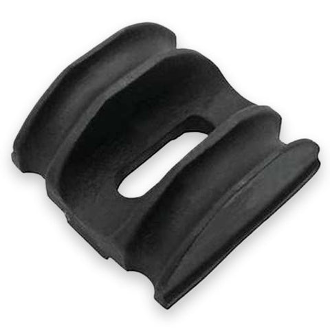 Automann M1555-IHC U-bolt top plate air beam saddle showing the U-bolt and mounting surface in metal finish.